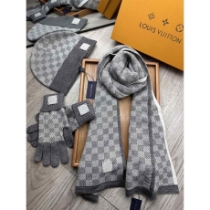 Louis Vuitton Caps Scarfs